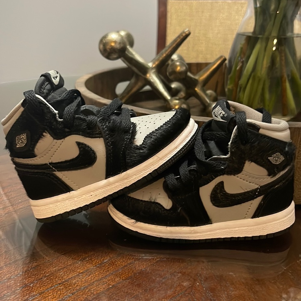 Nike Dunks 4.5c size